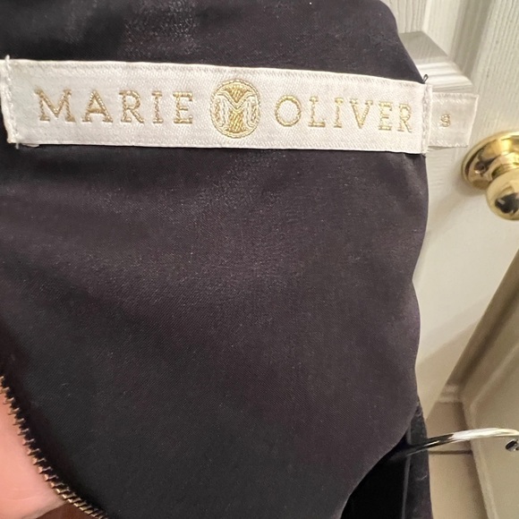 Marie Oliver laser cut elegant blouse - Picture 7 of 8